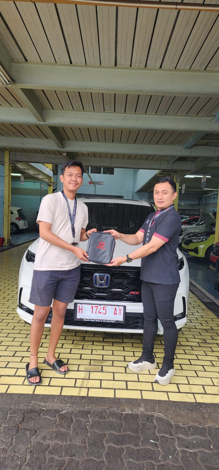 Serah Terima Dealer Mobil Honda Semarang 3