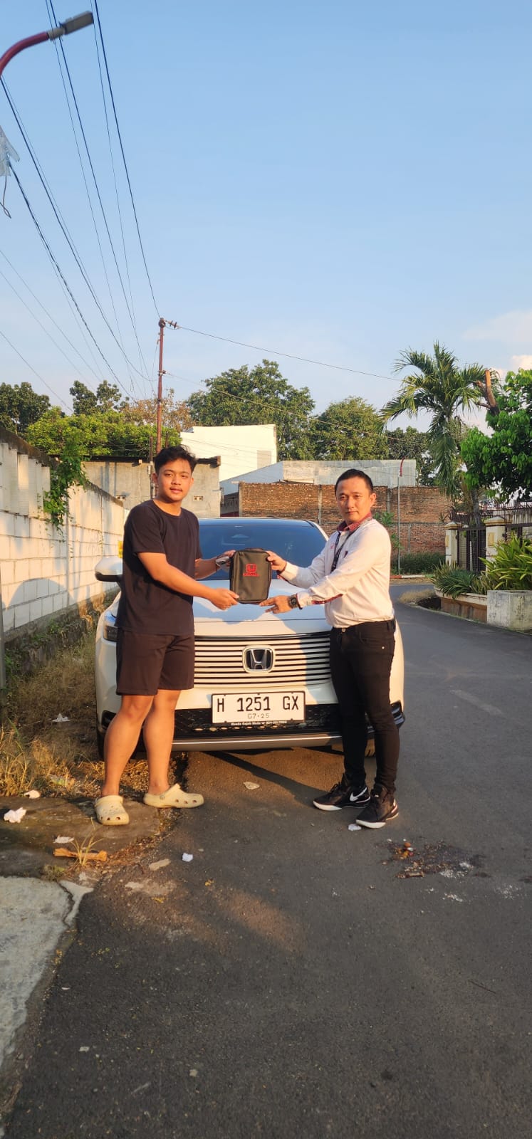 Serah Terima Dealer Mobil Honda Semarang 7